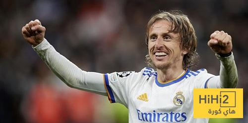 تفاصيل بقاء مودريتش في ريال مدريد!