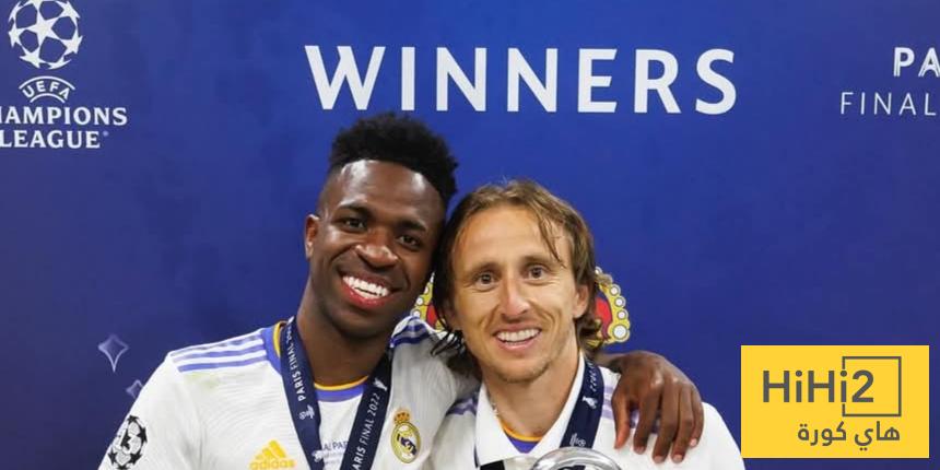 تعليق فينيسيوس على رحيل مودريتش عن ريال مدريد