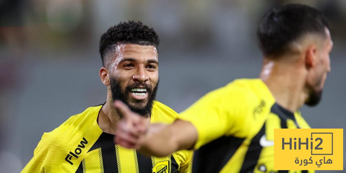 6 عروض قوية تنتظر قرار هدف الاتحاد