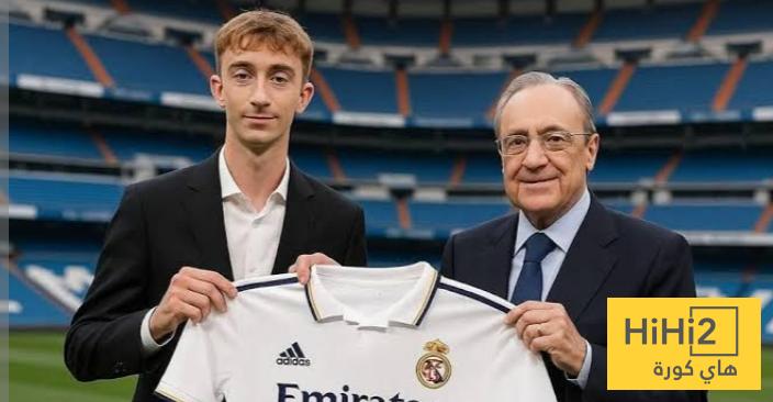 صور.. هويسين يوقع على عقده مع ريال مدريد