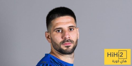 نيوز برو : الهلال يفقد ميتروفيتش أمام سالزبورغ