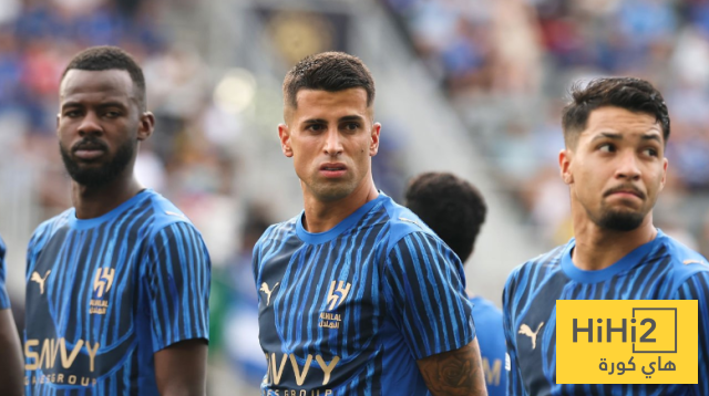 التعادل يحسم الشوط الأول بين الهلال وسالزبورغ التعادل يحسم الشوط الأول بين الهلال وسالزبورغ