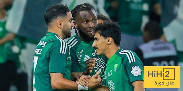 صورة : نجم الأهلي يتعرض لحادث سطو في لندن!
