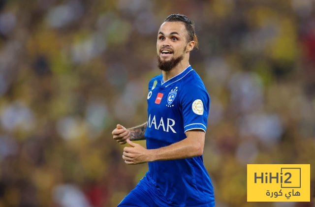 موقف لاعب الهلال السابق من الانتقال إلى العلا