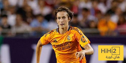 تشابي ألونسو يشيد بالمدافع خوان مارتينيز