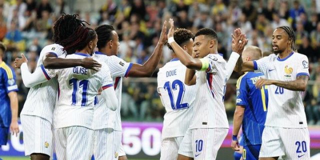 فرنسا تفوز على اوكرانيا في تصفيات كأس العالم