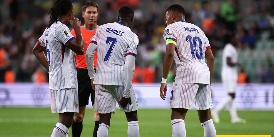 بسبب ديمبلي.. باريس سان جيرمان غاضب من ديشامب
