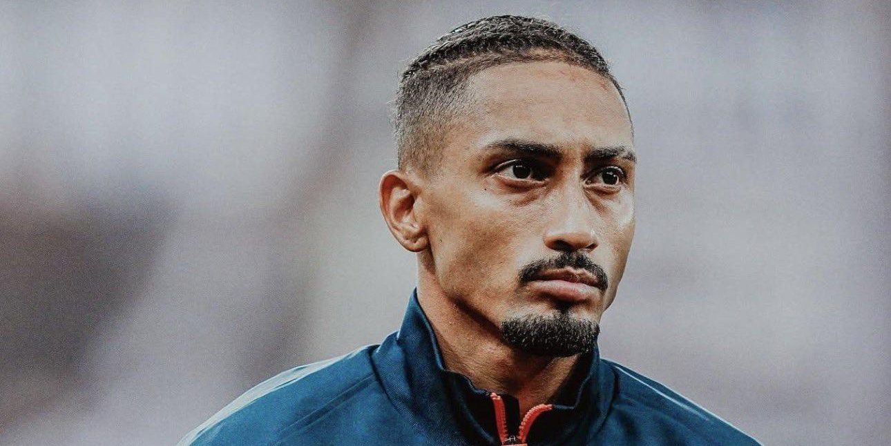 كل ما قدمه رافينيا قبل مباراته الـ150 مع برشلونة