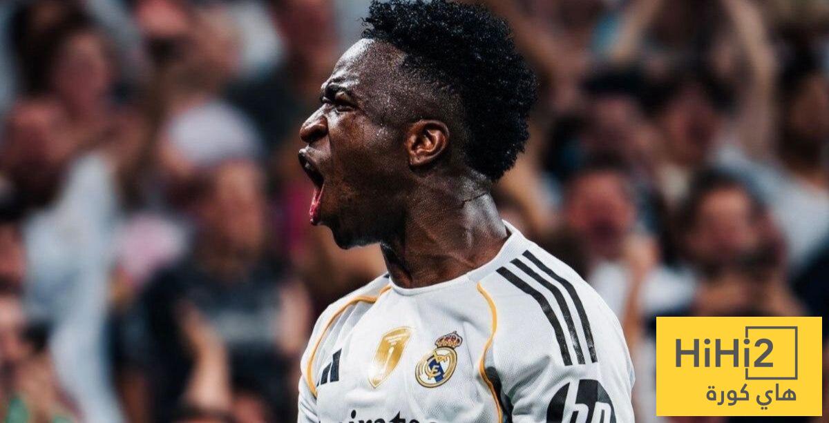 ريال مدريد يسجل الهدف الأول امام ليفانتي