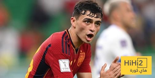 أليكس باينا : بيدري هو الافضل في مركزه