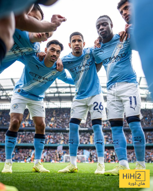 شوط سلبي بين مانشستر سيتي و ايفرتون شوط سلبي بين مانشستر سيتي و ايفرتون