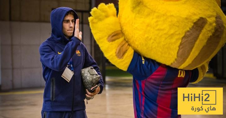 برشلونة يصل ملعبه قبل مواجهة أولمبياكوس
