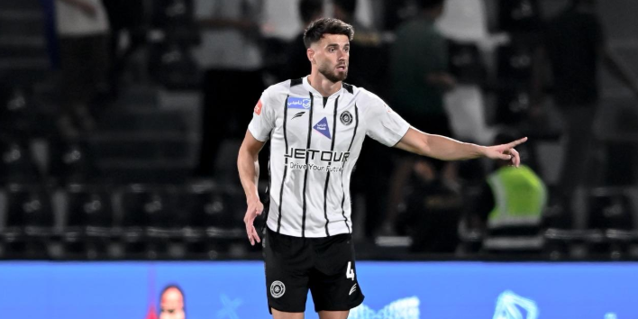 ستة نجوم يسطعون في مباراة الشباب والفيحاء ستة نجوم يسطعون في مباراة الشباب والفيحاء