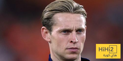 ماذا قدم دي يونغ في دوري الأبطال؟