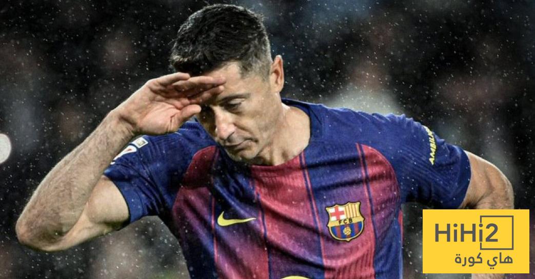 رأي الجماهير حول تمديد عقد ليفاندوفسكي مع برشلونة