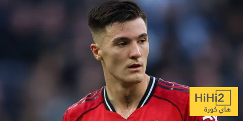 ما هي مدة غياب سيسكو عن اليونايتد ؟