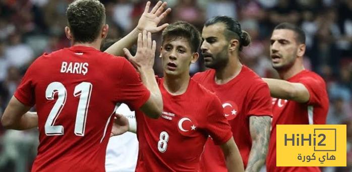 كم مرة حافظ المنتخب التركي على نظافة شباكه في التصفيات