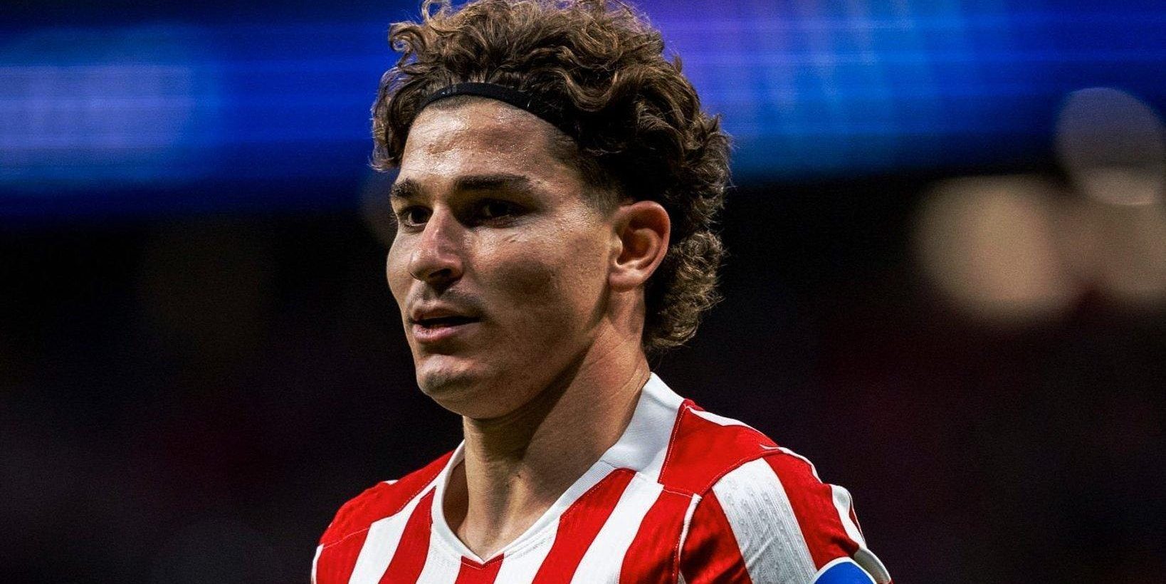 برشلونة يكثف محادثاته للتعاقد مع جوليان ألفاريز