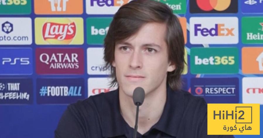 هل تستطيع اللعب كقلب دفاع ؟ كاريراس يجيب