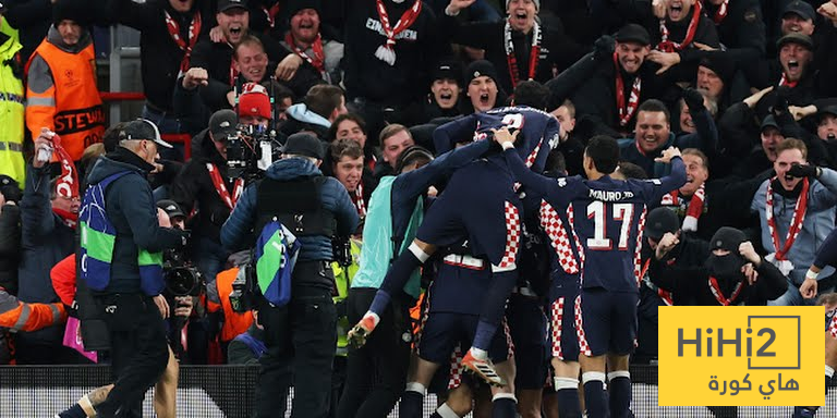 ايندهوفن يضرب ليفربول بالهدف الثالث