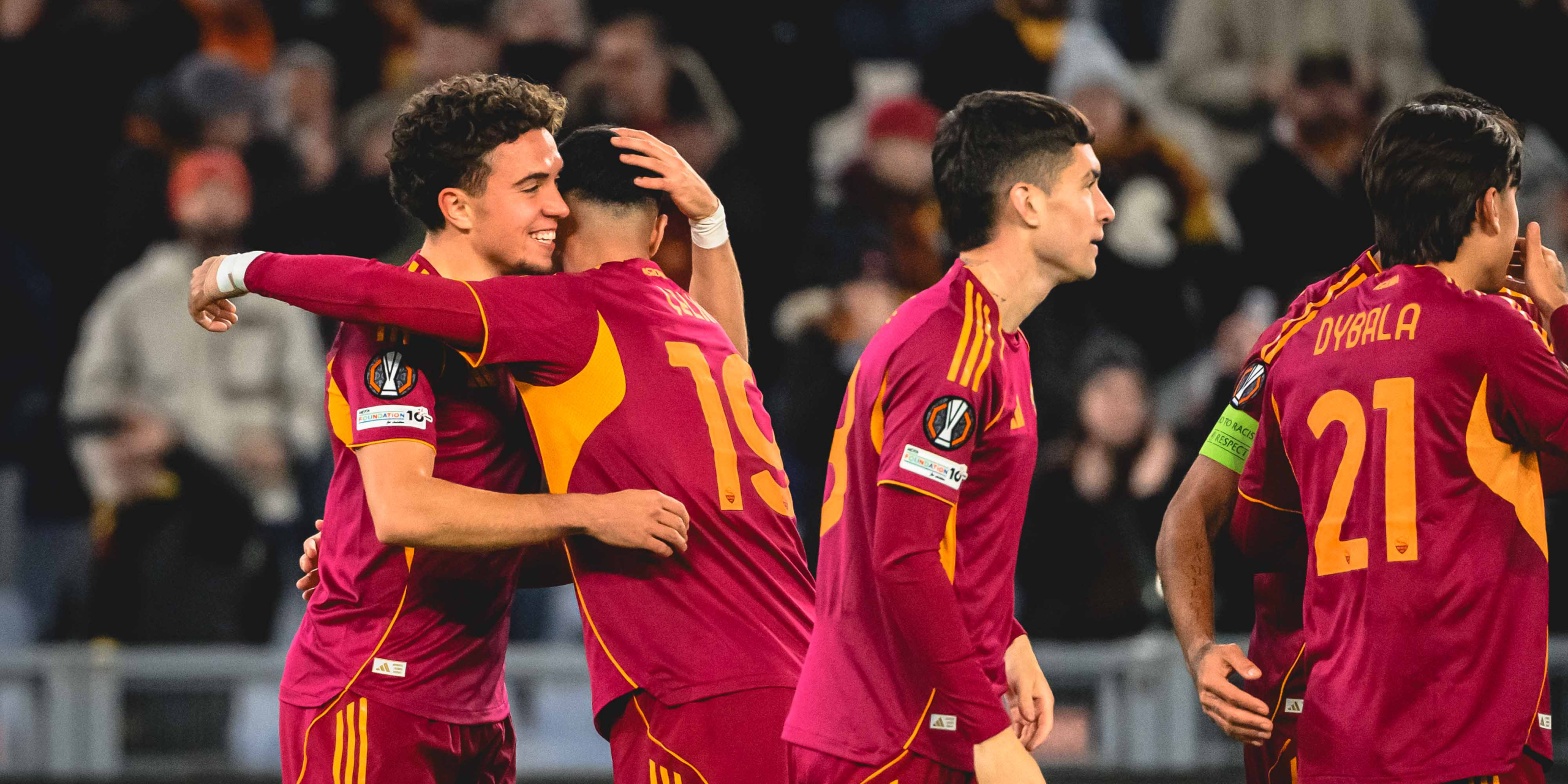 روما يتقدم على ميتلاند في الشوط الاول