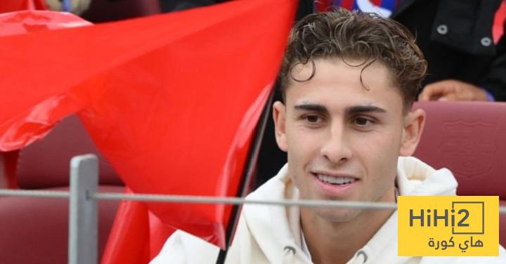 لوبيز يؤازر برشلونة أمام ألافيس