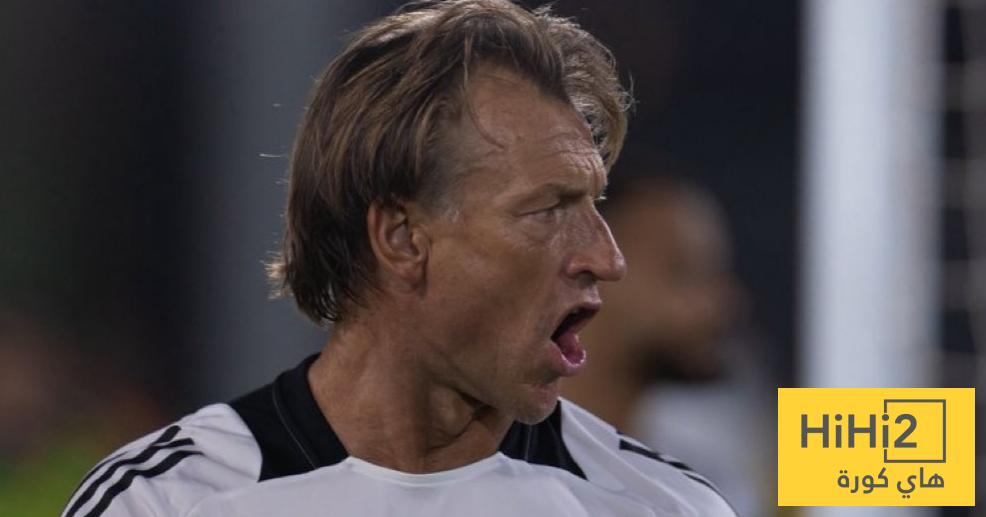 رينارد يستعد لكشف خطط مواجهة عمان