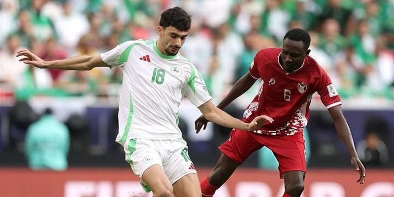 من هو أفضل لاعب في مباراة الجزائر والبحرين ؟