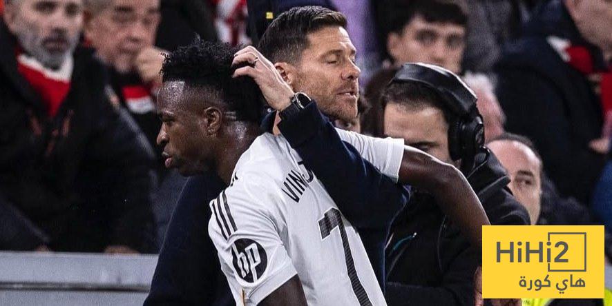 قلق داخل ريال مدريد من توقف مفاوضات تجديد عقد فينيسيوس