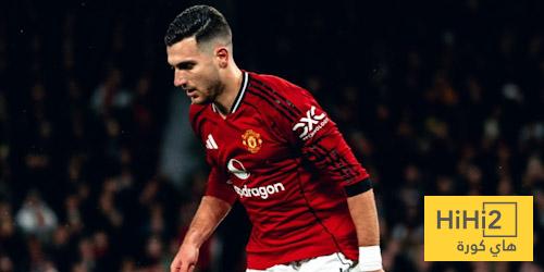 عين على دالوت في مباراة بورنموث