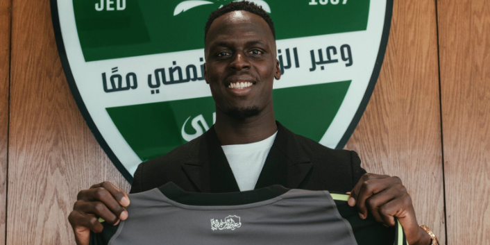 في الكورة : إدوارد ميندي يعلق على تجديد عقده مع الأهلي