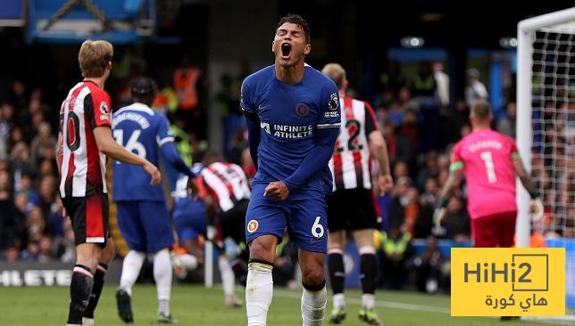 تياغو سيلفا يعود لأوروبا