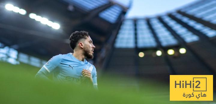 بعد خروجه.. أرقام ريان شرقي في مباراة وست هام