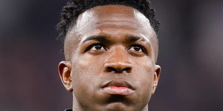 فينيسيوس يشعر بقلة الدعم في ريال مدريد