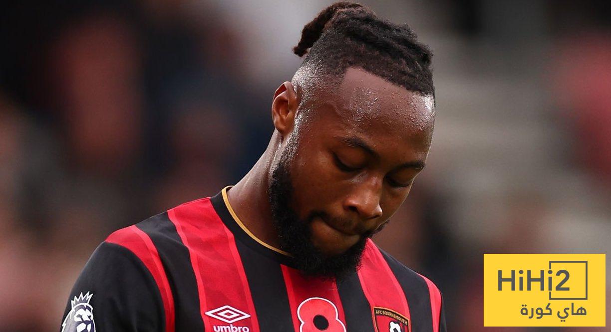 سيمينيو يصر على إتمام انتقاله إلى مانشستر سيتي سريعًا