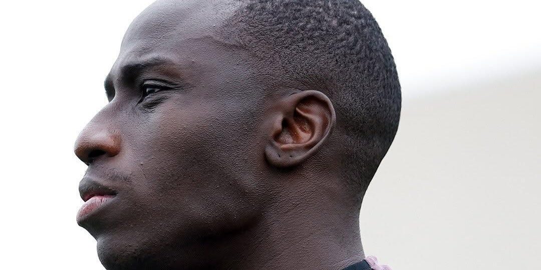 شرط وحيد يضمن استمرار ميندي مع ريال مدريد