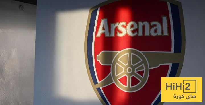 تشكيلة أرسنال الرسمية للقاء استون فيلا