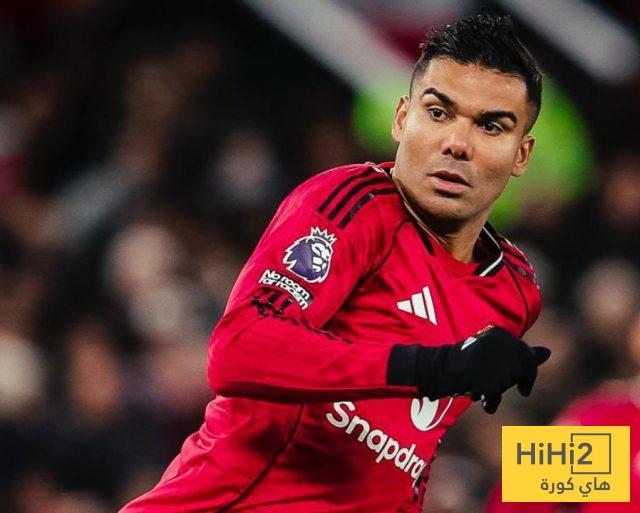 عين على كاسيميرو في مباراة وولفرهامبتون 2 عين على كاسيميرو في مباراة وولفرهامبتون 1