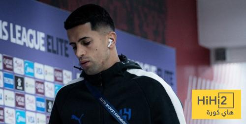 برشلونة يستفسر عن وضع كانسيلو .. هل يعود ؟