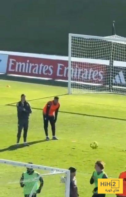 صورة: مبابي يشعر بالألم من الإصابة في التدريبات 2 صورة: مبابي يشعر بالألم من الإصابة في التدريبات 1