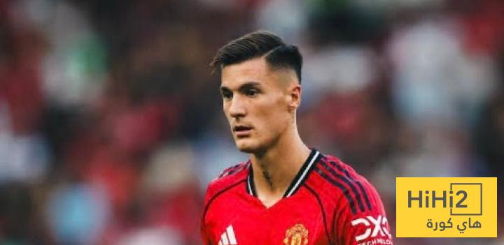 اسوأ لاعب من مانشستر يونايتد اسوأ لاعب من مانشستر يونايتد