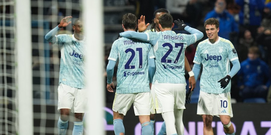 يوفنتوس يفوز على ساسولو في الدوري الايطالي يوفنتوس يفوز على ساسولو في الدوري الايطالي