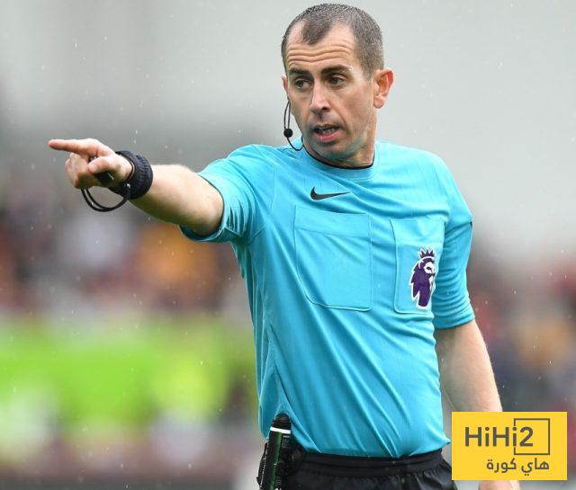 أرقام خاصة بحكم مباراة تشيلسي وفولهام 2 أرقام خاصة بحكم مباراة تشيلسي وفولهام 1