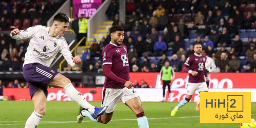 سيسكو يقود ريمونتادا اليونايتد على بيرنلي