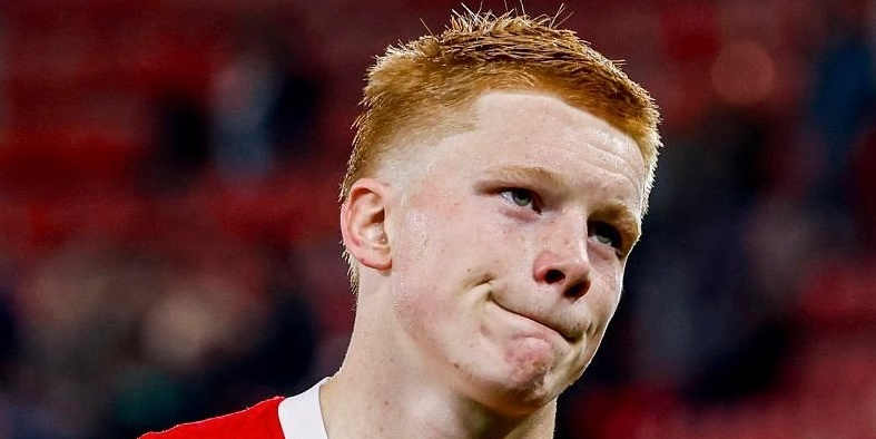 ألكمار يكلف خورخي مينديز بملف كيس سميت