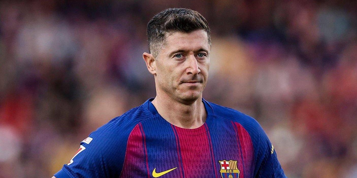 ليفاندوفسكي.. رياضي القرن في بولندا