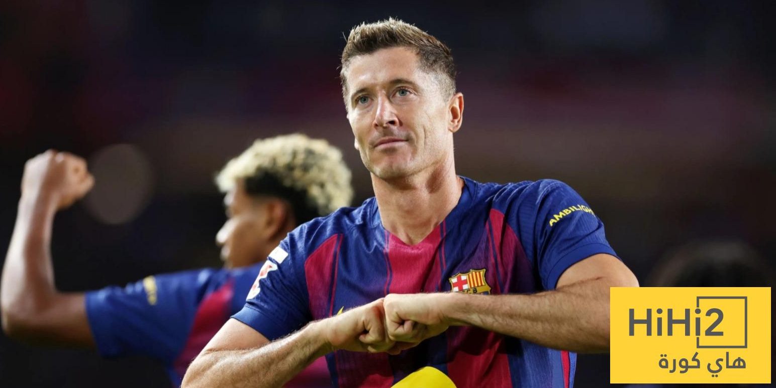 عدد الاهداف التي سجلها ليفاندوفسكي في المباريات النهائية مع برشلونة