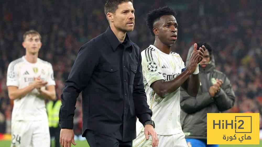 جمهور ريال مدريد غاضب بسبب تشابي ألونسو!! جمهور ريال مدريد غاضب بسبب تشابي ألونسو!!