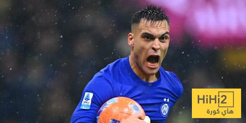 عين على مارتينيز في مباراة بيزا