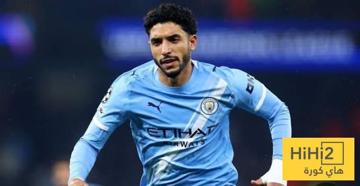 هل استحق السيتي ركلة جزاء في الشوط الأول ؟ صورة